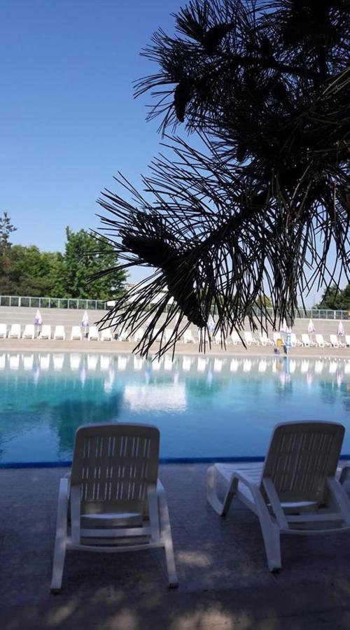 Adica Prenociste Sport Wellness Centar - Bazeni Hostel Ada Εξωτερικό φωτογραφία